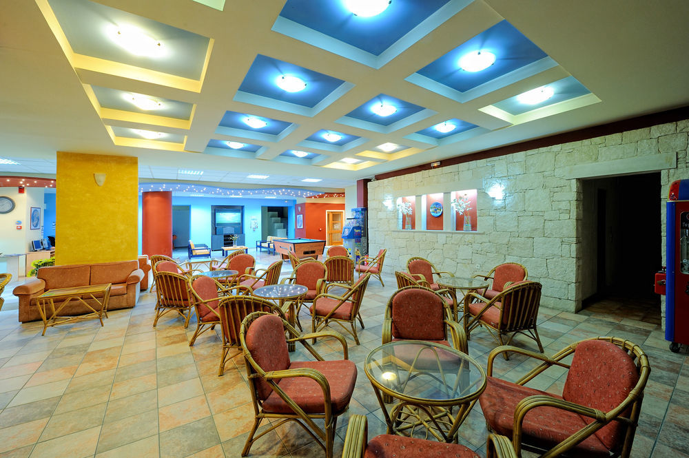 Agrabella Hotel Khersónisos Restaurant bilde